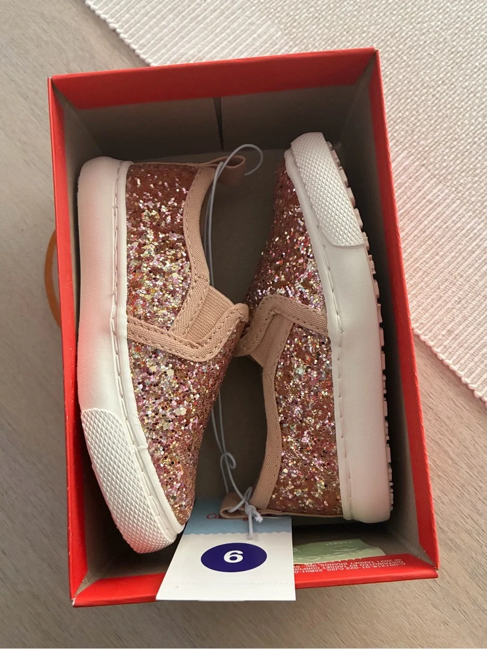Cat & Jack Madigan Glitter Slip-On Sneakers - sz 6